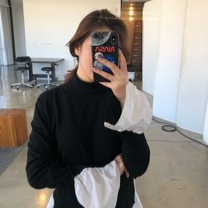 Meet your Posher, Mia